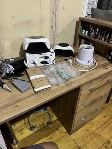 dırnaq əşyaları: Manikür üçün tam avadanlıq dəsti+ Manilür stolu satılır!!! Hərşey — 1