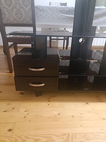 tv tumba: İşlənmiş, Açılan, 4 qapılı Kitab dolabı, Azərbaycan — 2