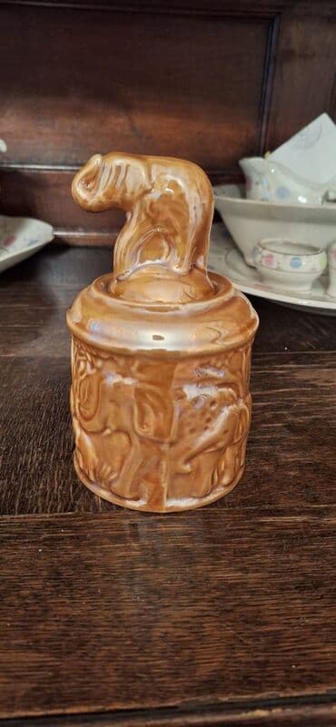 polis qız şəkilləri: Fiqur — 1