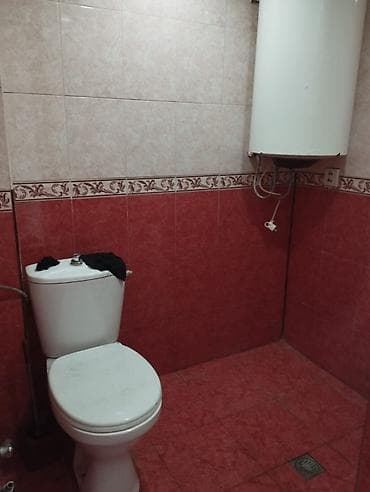 bine savxoz ev: Suraxanı bazarına yaxın.Bina evi 5/1 mərtəbəsi.Evin yanında 35 — 8