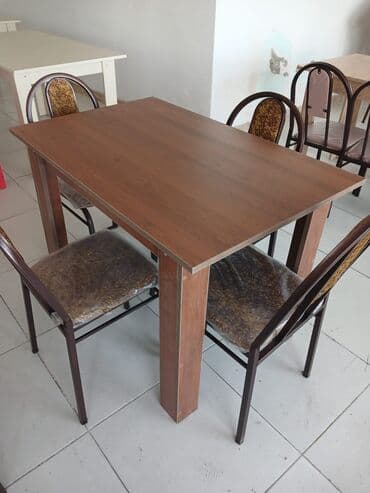 quxna stulu: Mətbəx üçün, Yeni, Açılmayan, Dördbucaq masa — 3