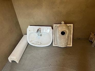 Santexnika: Sanitar qovşaq dəsti - Divara bərkidilən keramika əl-üz yuma lavabosu — 1