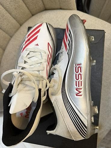 Adidas F50 Messi kramponları - Model: Adidas F50 (Messi seriyası) - — 1