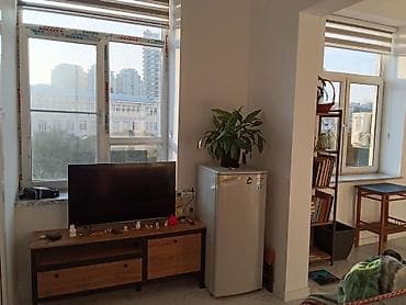🏡✨ RƏSSAMLARIN BİNASINDA MƏNZİL SATILIR ✨🏡 📍 İnşaatçılar prospekti – — 5