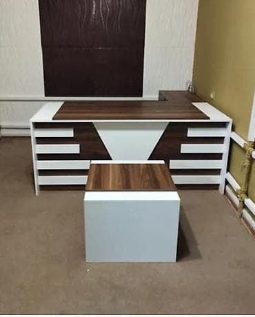 Ofis masaları: Yeni, Müdir üçün, Künc masa — 1