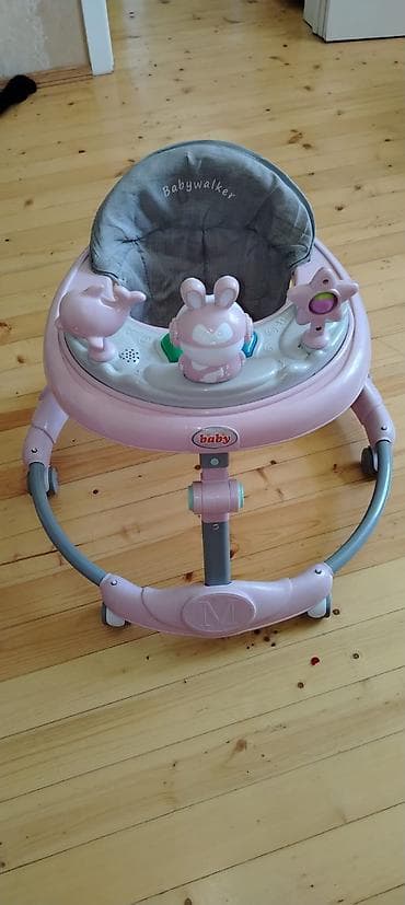 Xodunoklar: Uşaq gəzdiricisi (Babywalker) – musiqili və oyuncaqlı. - Rəng: açıq — 1