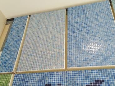 hamam kafelleri 2023: Mavi rəngli mozaika kafel, kiçik kvadrat formalı plitələrdən — 1