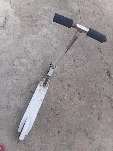 prius teker: Uşaq skuterı – mexaniki (ayaqla itiləmə) - Rəng: ağ gövdə, qara — 5