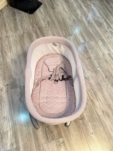 tek kravat ikinci el: Oğlan və qız üçün, Dördbucaq, Beşik, Dəstsiz, Matras ilə, Yellənmə mexanizm ilə — 4