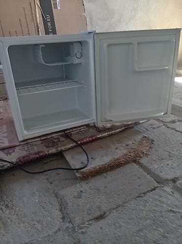 mini soyuducu: Islekdı temırde olmuyub riyal alıcıya endirim var — 2
