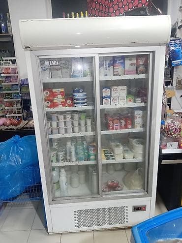 kompressor: İki qapılı şüşə vitrinli kommersiya soyuducusu - Ön hissədə sürüşkən — 1