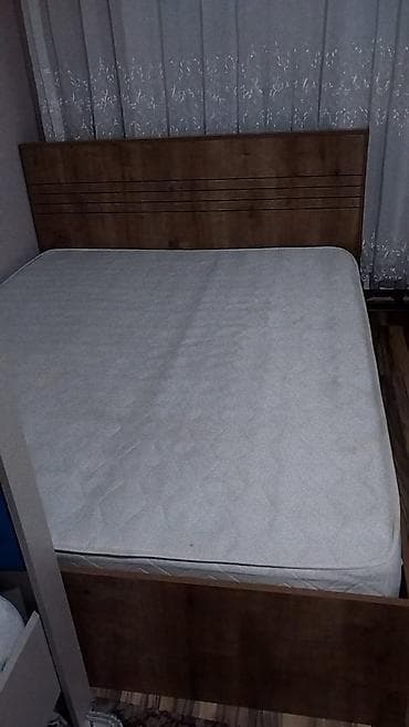 yevlax mebel: RufaTaxt. 150man. Ela veziyyetdedi.5 ay istifade — 1