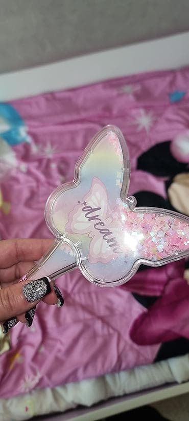 LC Waikiki Kəpənək formalı uşaq darağı - Dizayn: Şəffaf korpus