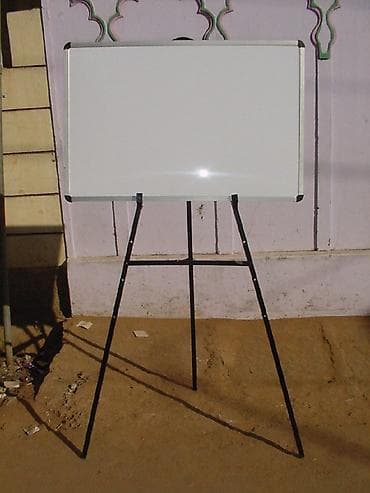 teze mebel: Lövhə. Məhsullarımız yenidir. Ayaqlı və ayaqsız lövhələr vardır. Zəng — 2