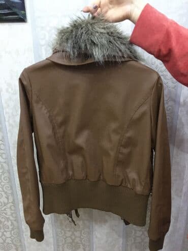 qadın gödəkçə: Yaxşı veziyyetdedi — 2