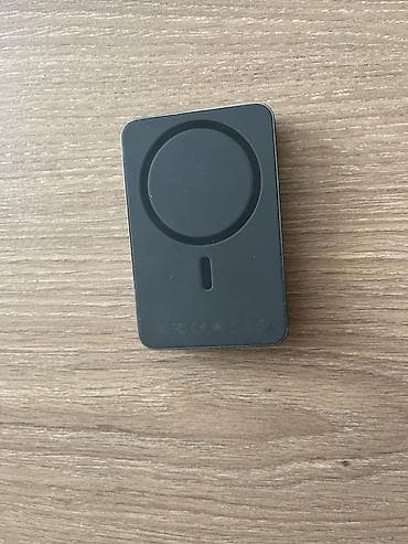 33 watt adapter: Powerbank Apple, 20000 mAh, İşlənmiş — 2