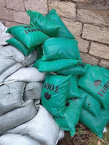 çinar topdan satış: Məhsul: Torf (bağ və dekorativ bitkilər üçün) Təsvir: - Yaşıl rəngli — 1