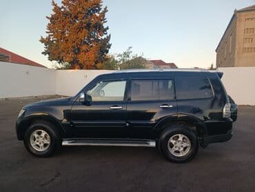 багажник на крышу авто: Mitsubishi Pajero (4x4) off-road SUV - Kuzov: qara rəng, 5 qapı, iri — 5