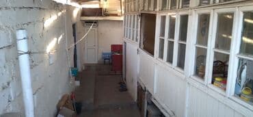 agdasda torpaq satilir teze: 4 otaqlı, 5 kv. m, Orta təmir — 9