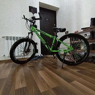 skarasnoy velosipet: VELOCRUZ dağ velosipedi - Güclü alüminium tipli çərçivə, parlaq yaşıl — 1