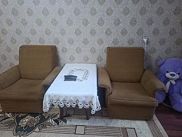 divan: Klassik üslubda yumşaq dəst – divan və 2 kreslo - Rəng: tünd — 3