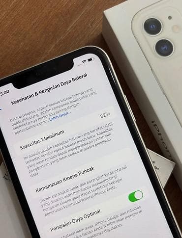 apple klaviatura: IPhone 11, 64 GB, Ağ, Zəmanət, Simsiz şarj, Face ID — 6