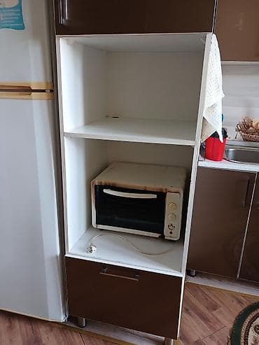 kunc dolablar: Mətbəx mebeli dəsti Qiymeti 300 manat.Tam ideal veziyyetdedir.Qiymetde — 7