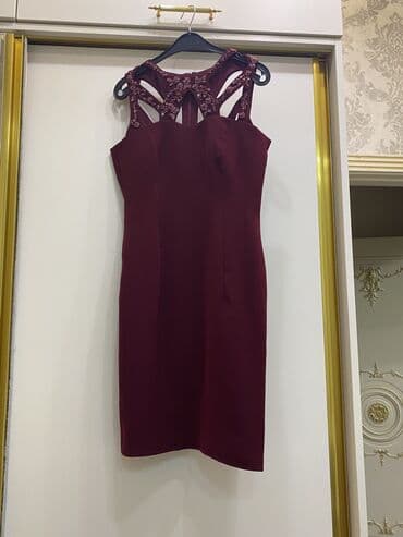 Pencəklər: 1 dəfə geyilib, Bordo rəng Elatus atelyede tikilib 320 AZN, satılır 40 — 1