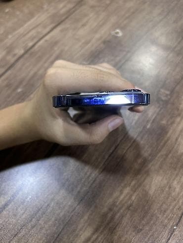 android box tv: IPhone 13 Pro, Sierra Blue, Face ID — 5