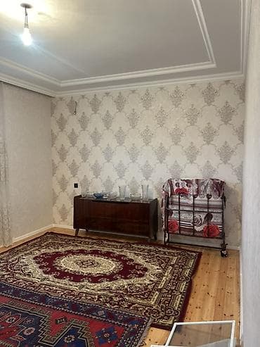 qusarda ucuz ev satilir: Satılır: həyətli, mərtəbəsi hündür fərdi ev - Plan: 3 otaq, mətbəxlə — 8