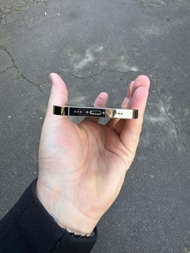 islenmis telefonlar lalafo: IPhone 13 Pro, 128 GB, Qızılı, Simsiz şarj — 5