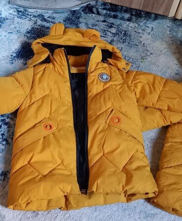 Brilliance: Uşaq üçün qışlıq şişmə kurtka – sarı rəngdə, qulaqlı kapüşonlu model — 3