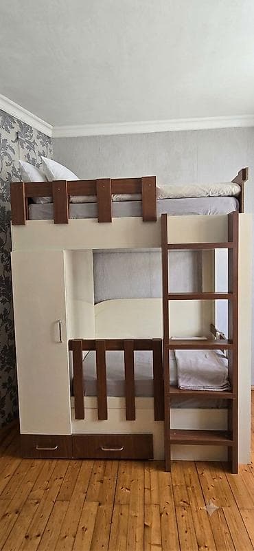 mebel ustu: Oğlan və qız üçün, Yeni, Çarpayı, Matras ilə, Siyirməli, Taxta — 1