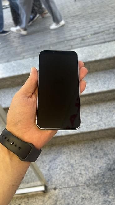 android 14 tv box: IPhone 14, Mavi — 2