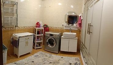 Ev ehmedli metrosu yaxinliginda yerlewir. Qanuni 3 otaqdir. 128 kv — 10