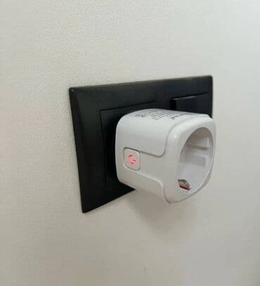 kombi alan yerler: Wi-fi розетка 20 Amper. 4200 Watt gücünə malikdir (15 A sehv salmayın) — 1
