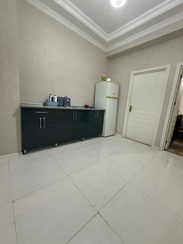 Hyundai: Saray MTK 2 otaq tam təmirli, tam əşyalı mənzil kirayə verilir.Mənzil — 6