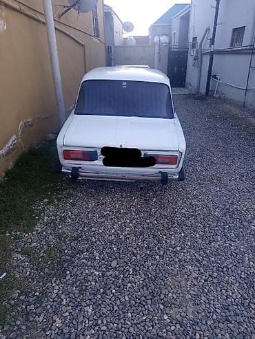 teker satishi: VAZ 2106, ağ rəng, sedan kuzov. Xüsusiyyətlər: - Klassik 4 qapılı — 5