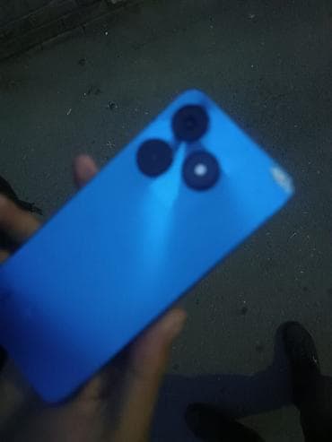 TV və video: Məhsul: Mavi rəngli smartfon Xüsusiyyətlər: - Tam ekranlı ön panel — 2