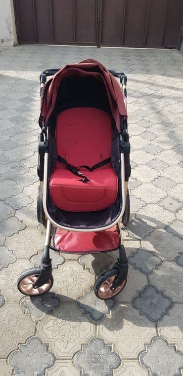 universal araba mima xari: Tünd qırmızı rəngdə və qızılı rəngli çərçivəyə malik çoxfunksiyalı — 4