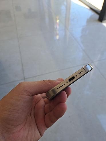 infinix note 60: IPhone 15 Pro, Natural Titanium, Face ID — 5