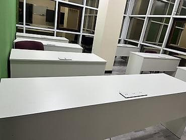 ofis ustolu: İşçi üçün, Dördbucaq masa — 3