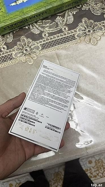 iphone 14 ağ: IPhone 14, Göy, Face ID — 1