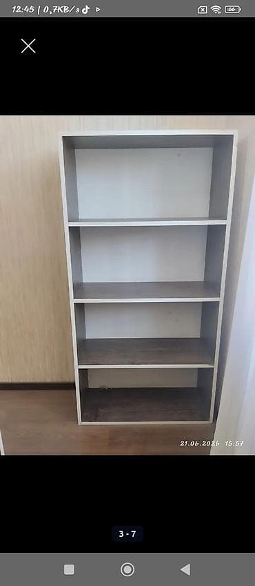 stol ustul: Ofis mebeli dəsti 150azn təcili satılır Tərkib: - 1 ədəd idarəçi yazı — 3