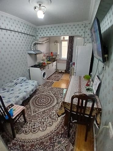 rengli metbex mebelleri: Mətbəx mebeli və texnika dəsti - Uzun tezgah və çoxsaylı alt — 9