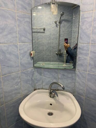 keşlede kiraye evler 2025: Yasamalda 5 mertebeli binanın 1-ci mərtəbəsində yerləşən ümumi sahəsi — 10