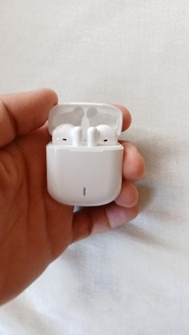 bluetooth mause: Bluetooth qulaqcıq az işlənib, tam işləkdir. Nizami Metrosuna — 7