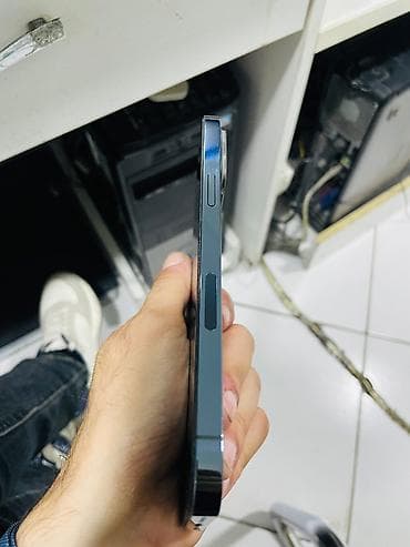 mac utu feni: IPhone 12 Pro Max, 256 GB, Blue Titanium, Barmaq izi, Face ID — 4
