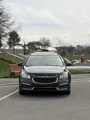 Chevrolet Cruze: 1.4 l | 2015 il 245000 km Sedan