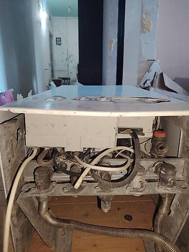 Zərərvericilərə qarşı mübarizə aparatları: Qazla işləyən divar tipli su qızdırıcısı (kolonka) Xüsusiyyətlər: - — 2